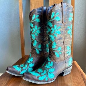 Lane Boots Damask in Brown & Turquoise, Sz 9